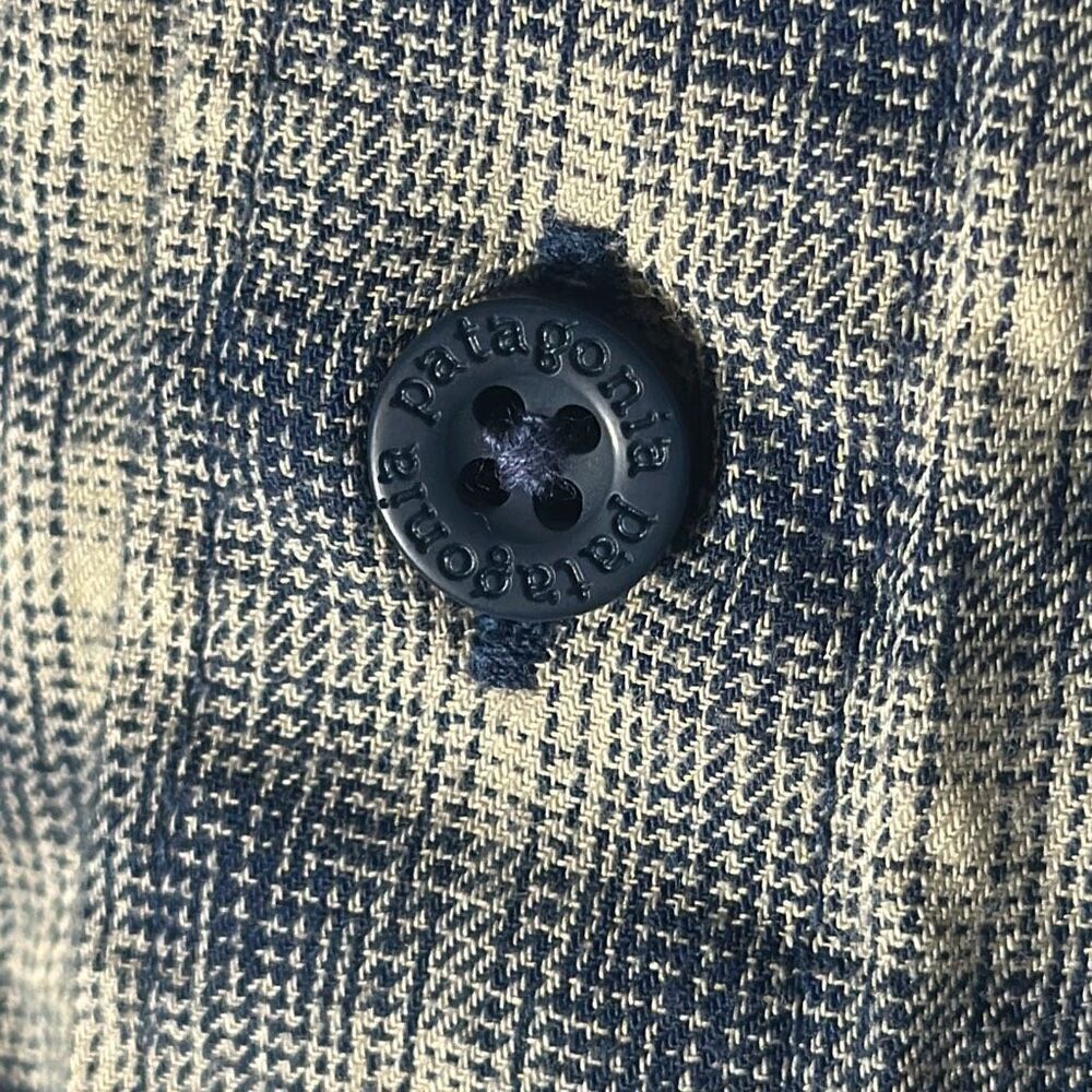 Patagonia Men's Vjosa River Organic Cotton Tan Black Plaid Shirt size L Large - Picture 4 of 8